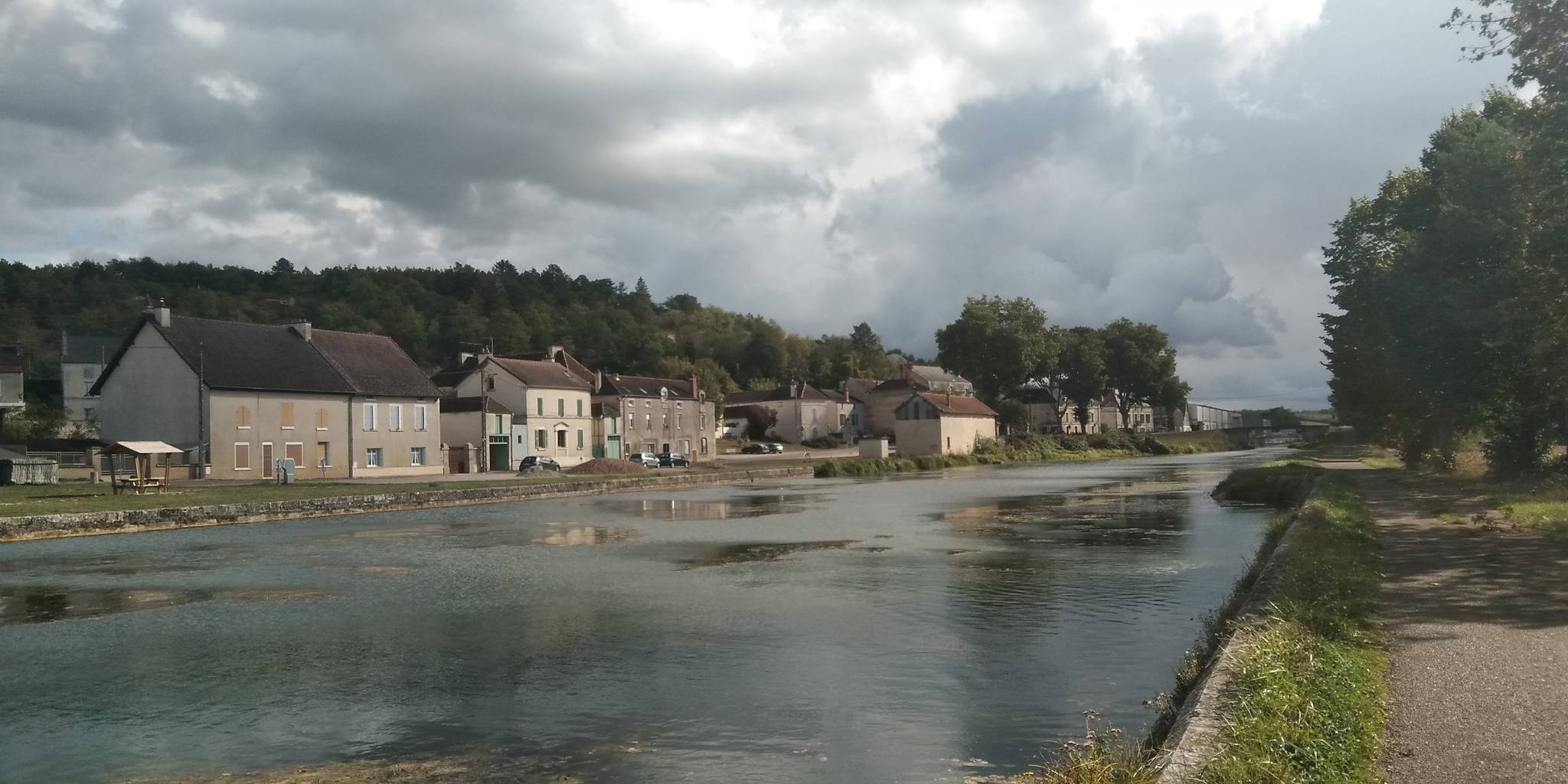 Ravières – Le Canal De Bourgogne (Yonne) – Guide/localité (occasion)