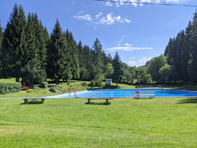 Pöhlbachschanze Landhotel Rittersgrün Rondje vanuit Schwarzenberg