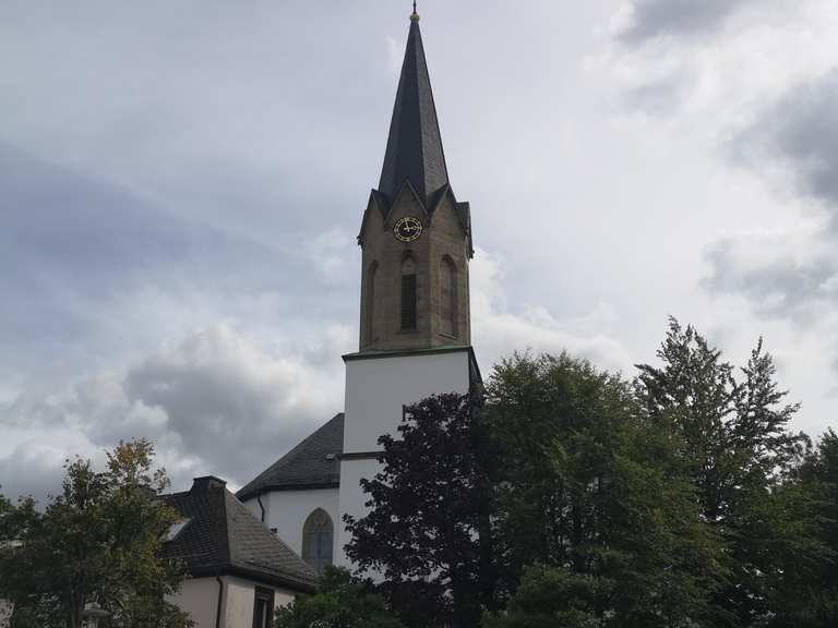 Kirche von Döbra Wanderungen und Rundwege komoot