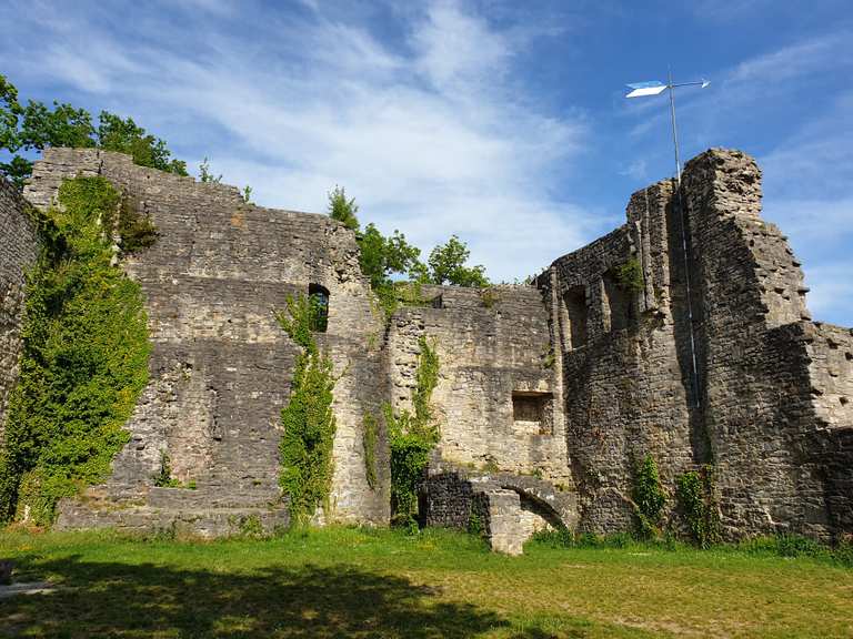 Burgruine Lichteneck: Wanderungen und Rundwege | …