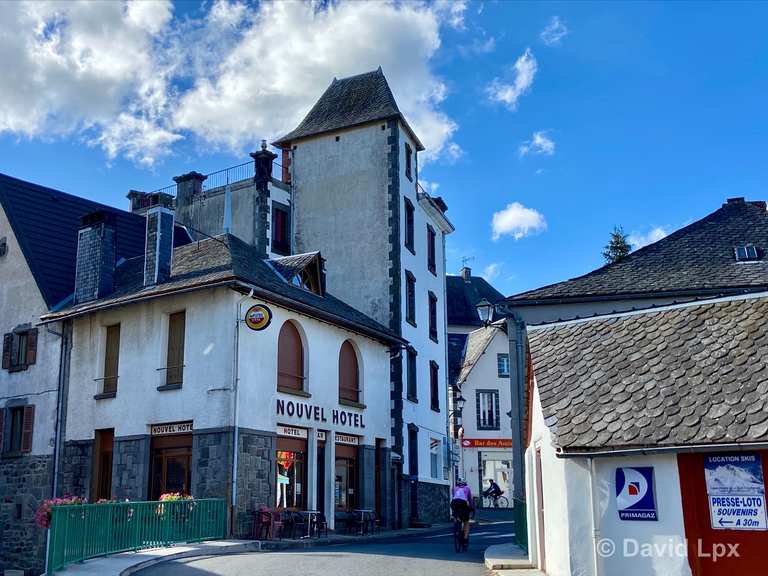 MontDore Col de la Croix SaintRobert Circuit à partir de Besse