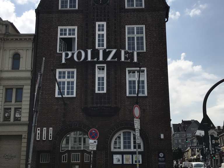 Davidwache an der Reeperbahn Radtouren und Radwege komoot