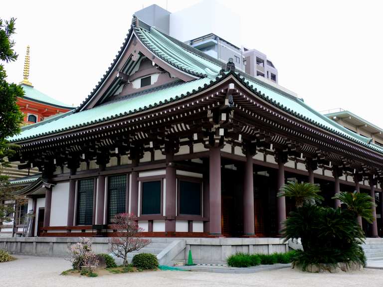 Tochoji Temple Hakata Old Town Routes For Walking And Hiking Komoot