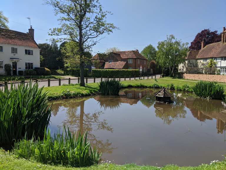 Upton Grey pond Road Cycle Routes and Map Komoot