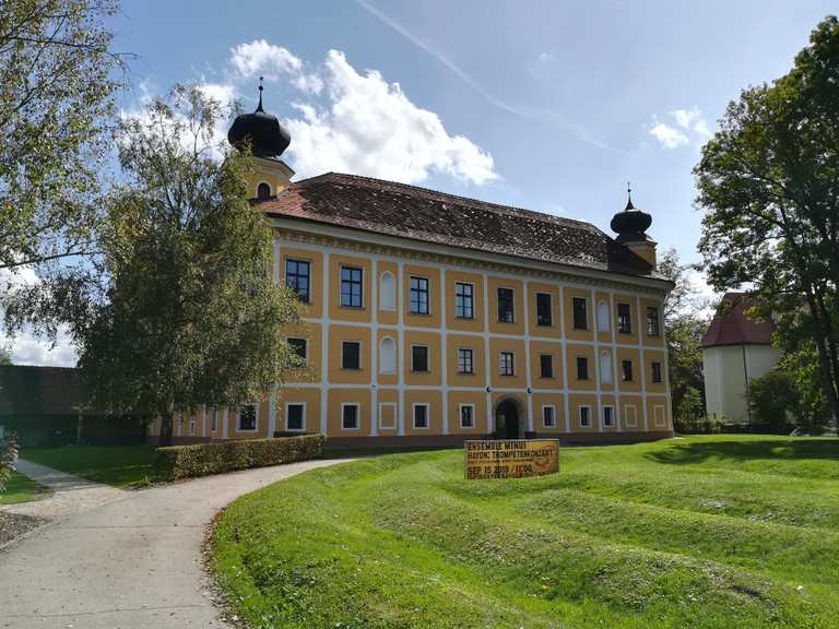 Schloss Gleinstätten Freibad & Camping Gleinstätten Runde von St