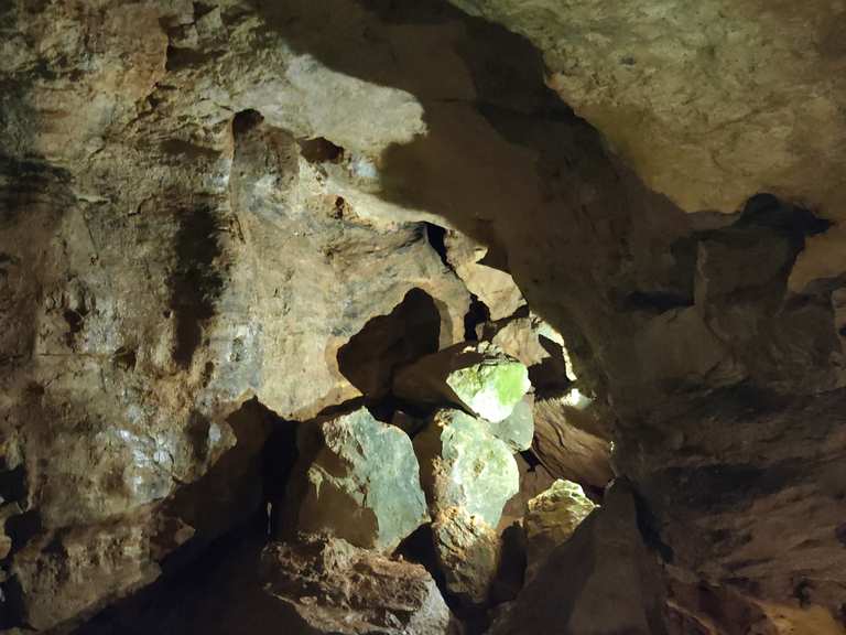 Laichinger Tiefenhöhle Routes for Walking and Hiking | Komoot