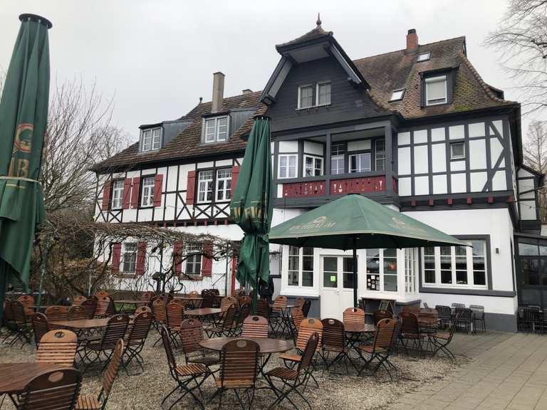 Zur Schiffbrücke / Alter Hammer Biergarten am Rhein