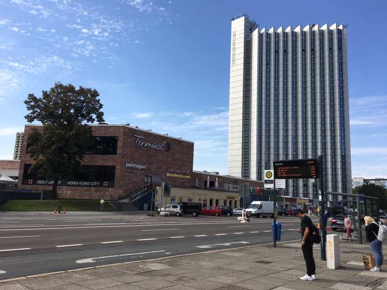 Schönherrfabrik Roter Turm Chemnitz Runde von