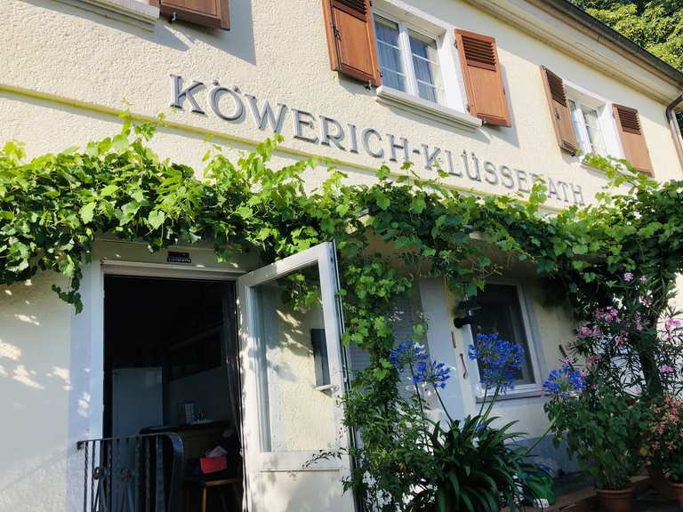 Alter Bahnhof in KöwerichKlüsserath Radtouren und Radwege komoot