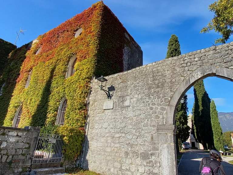 Castello di Aviano : Radtouren und Radwege | komoot