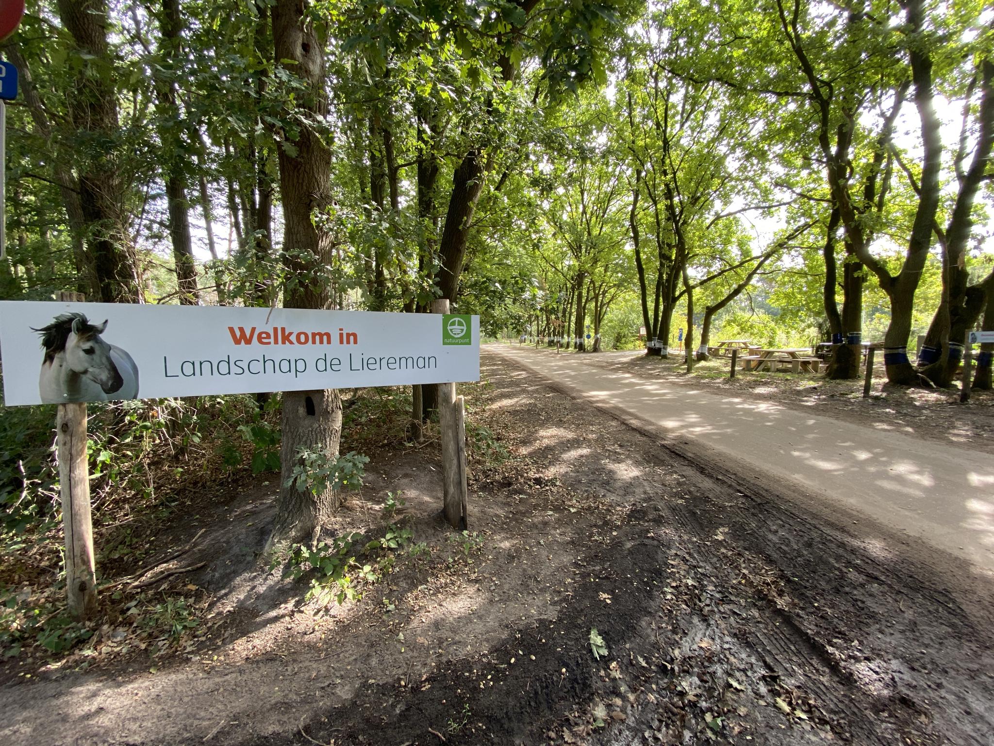 Natuurgebied Landschap De Liereman, Bezoekerscentrum Wandelroutes En ...