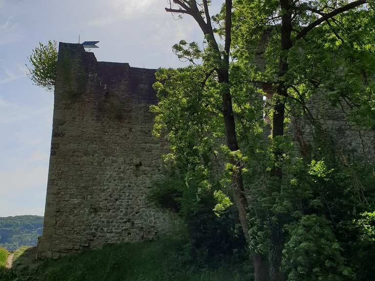 Burgruine Lichteneck: Wanderungen und Rundwege | …