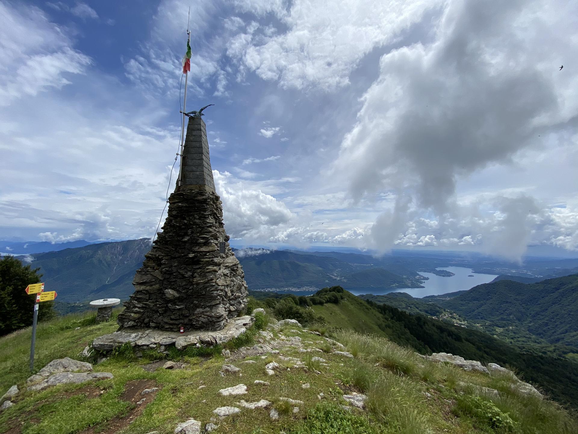 크라발리아나에서 가장 멋진 ‪16‬개의 천연기념물 | Komoot