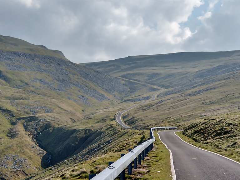 Great Dun Fell climb Road Cycle Routes and Map | Komoot