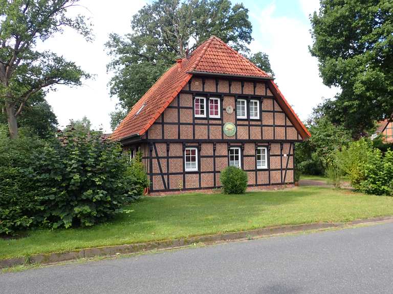 Süderwalsede - Unser schönes Dorf 1981 - Cycle Routes and Map | Komoot