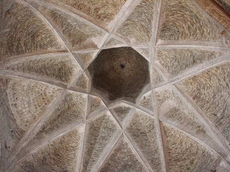 Timur Shah Durrani Tomb مقبره تیمور شاه درانی Rennradfahren und