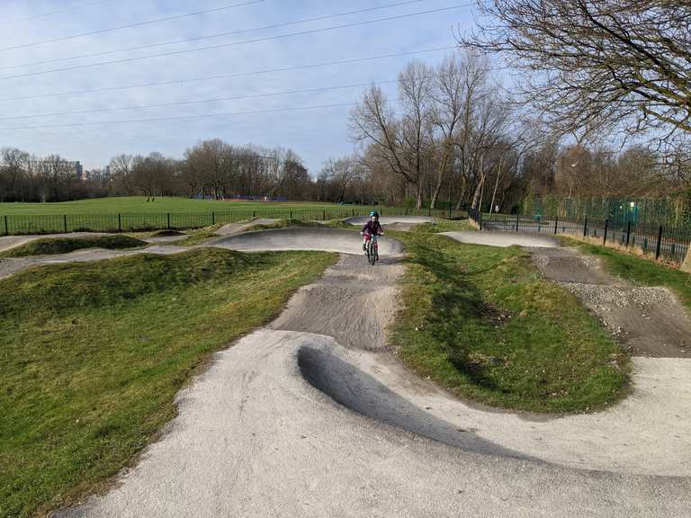 Philips park pump online track