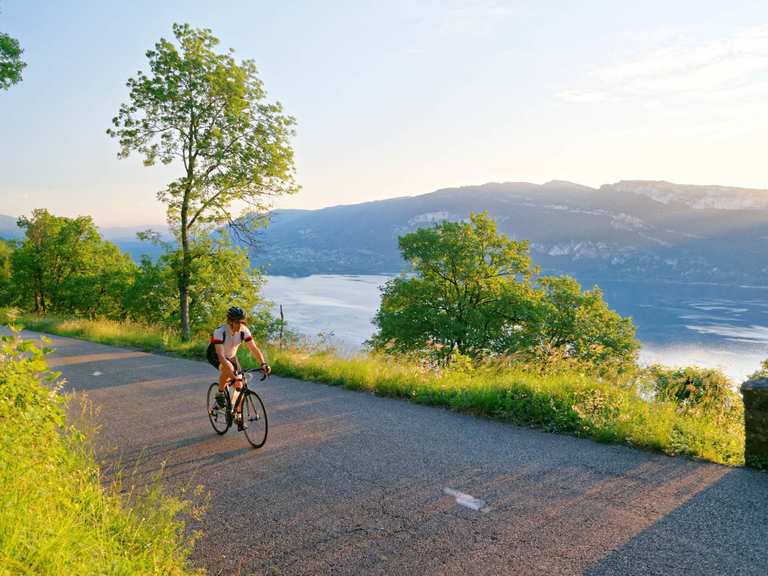 Tour du Lac du Bourget depuis AixlesBains Tour à vélo Komoot