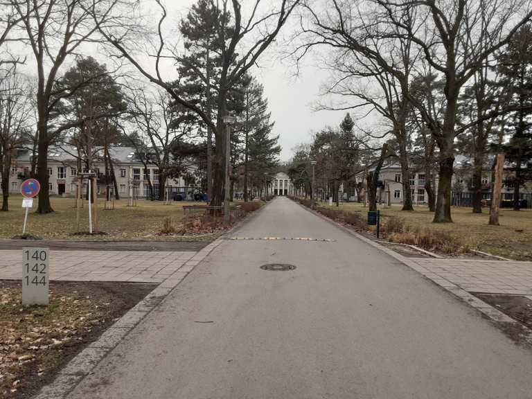 Ehemaliges Kinderheim Makarenko Wanderungen und Rundwege komoot