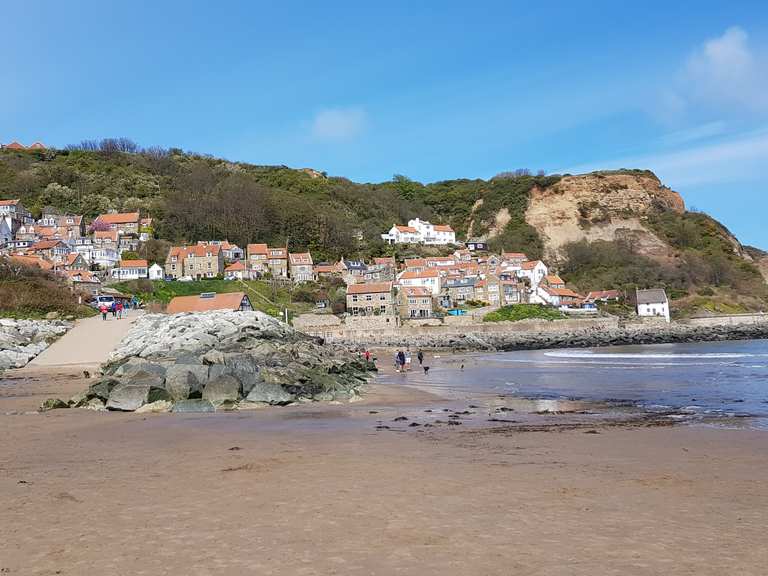 Runswick Bay North Yorkshire England Hiking Tips Photos Komoot