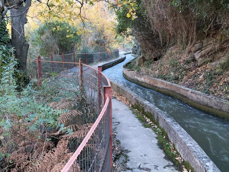 de la Guilléra et le château de Rodès Boucle Wanderung Komoot