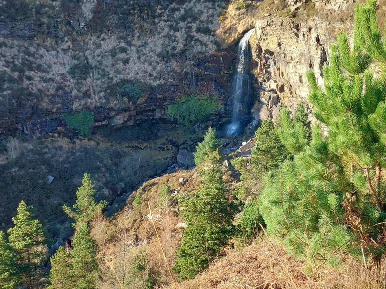 Pen-pych Waterfall: Wanderungen und Rundwege | komoot