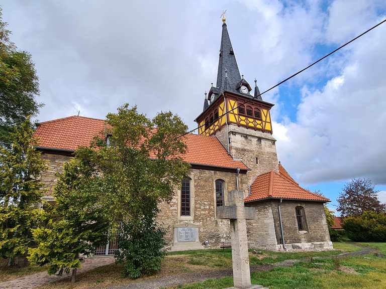 Schöner BahntrassenWeg Kirche Görmar Rondje vanuit Mühlhausen (Thür