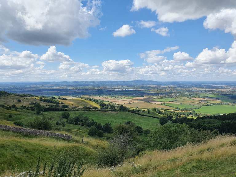 Kemerton Camp (Bredon Hill Fort) Routes for Walking and Hiking Komoot