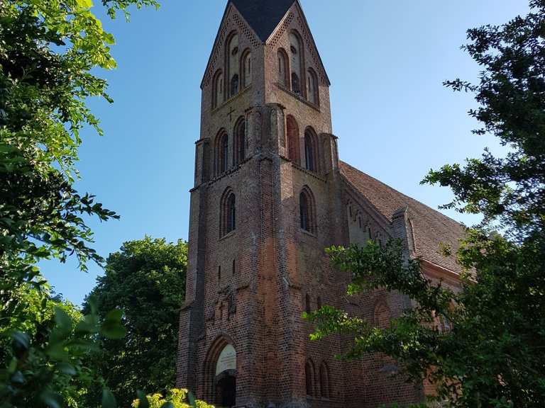 Kirche Steffenshagen Radtouren und Radwege komoot