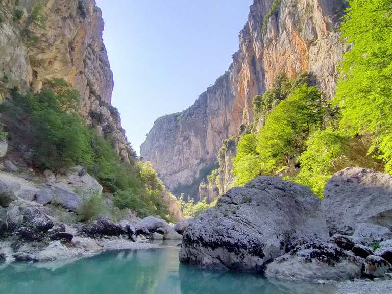 Sentier de l'Imbut et sentier Vidal dans le gorge du Verdon – boucle ...