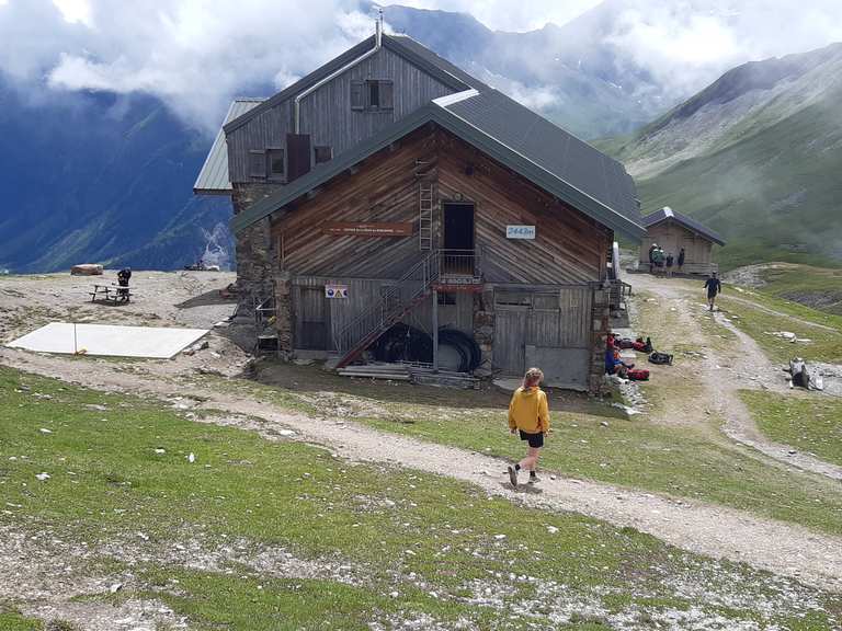 Refuge de la Croix du Bonhomme Itinéraires de rando et marche Komoot