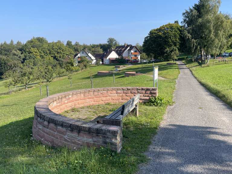 Toller Ausblick mit Sitzbänken und Infotafeln - Dammbach, Aschaffenburg