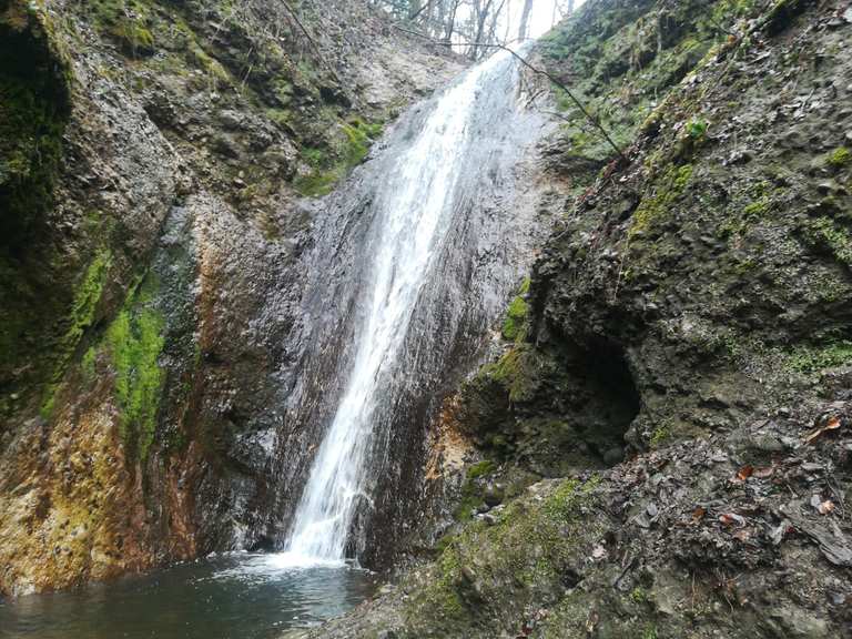 Cascata del rio Crivella Wanderungen und Rundwege komoot