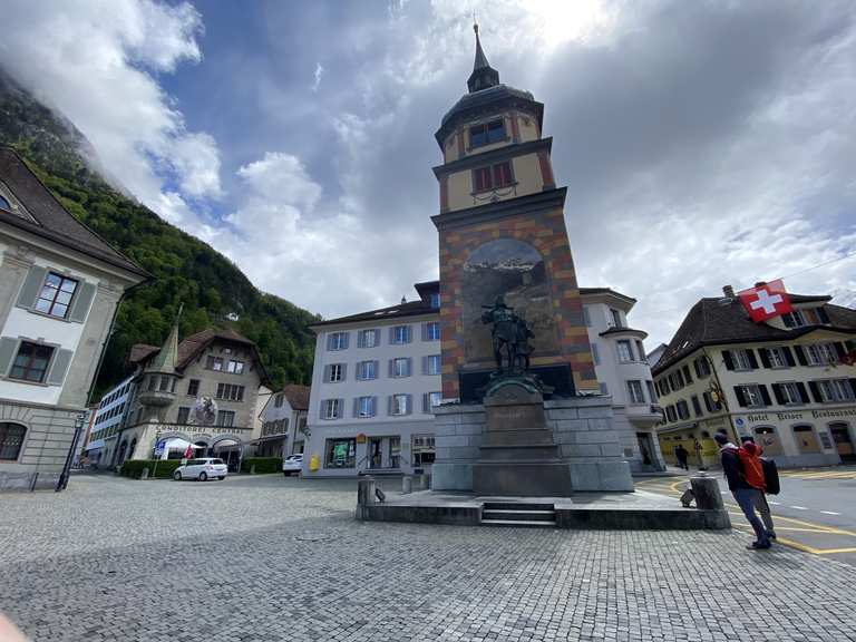 Das Dorf Altdorf: Wanderungen und Rundwege | komoot