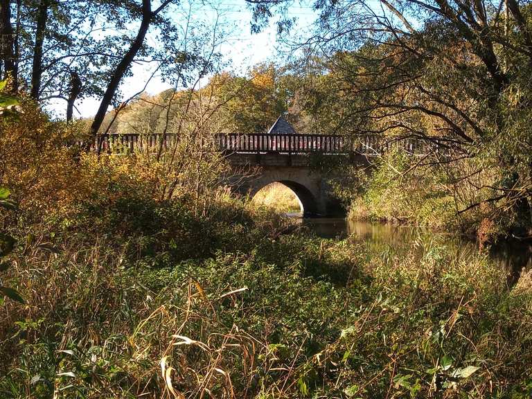 Steinbogenbrücke Läwitz Wanderungen und Rundwege komoot
