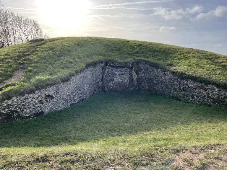 Belas Knap Long Barrow Routes for Walking and Hiking Komoot