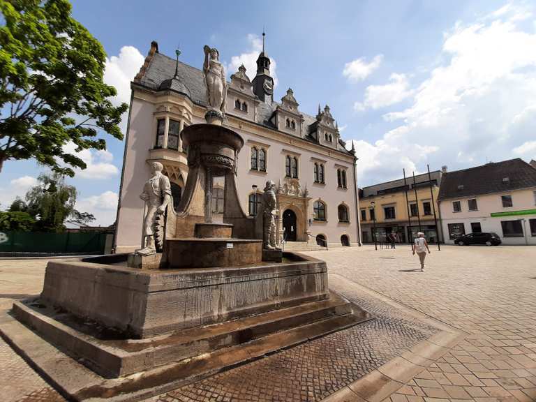 Marktplatz Schönebeck Wanderungen und Rundwege komoot