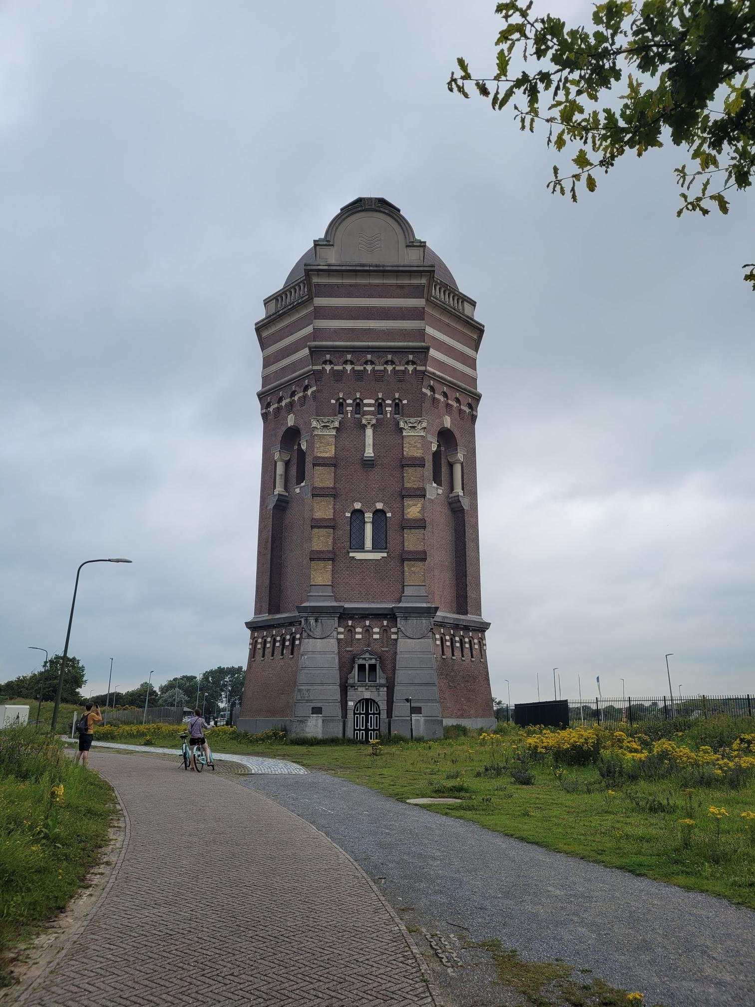 Watertoren Van Scheveningen Fietsroutes En Kaart | Komoot