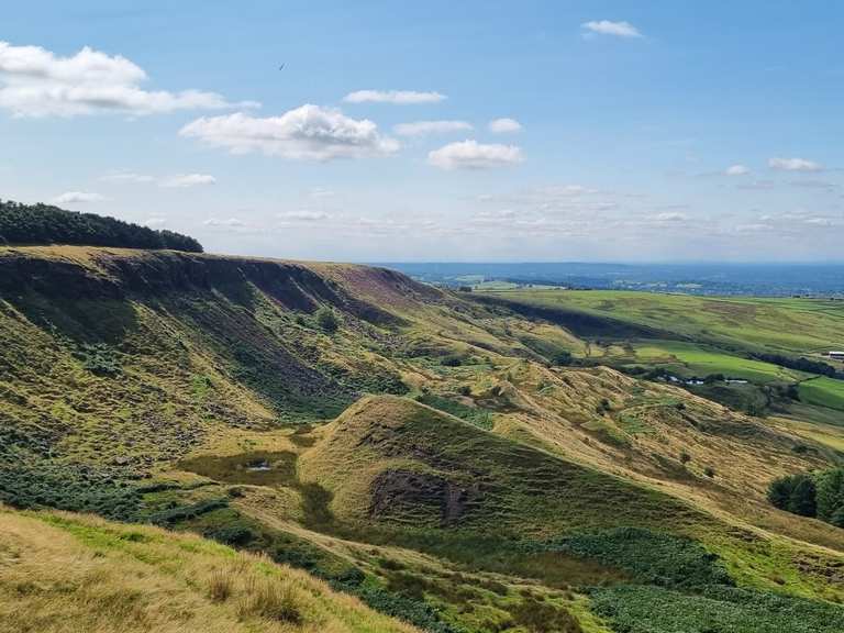 Cown Edge Ridge Routes for Walking and Hiking | Komoot