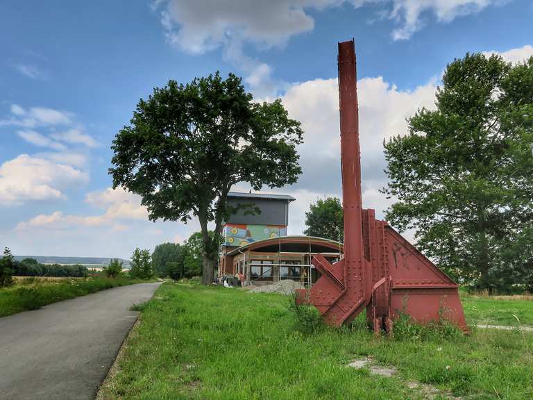 Schöner BahntrassenWeg Kirche Görmar Rondje vanuit Mühlhausen (Thür