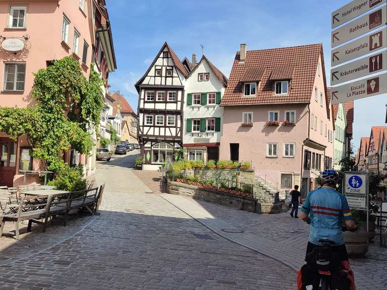 Bad Wimpfen mit facettenreichen Fachwerkbauten. Bad