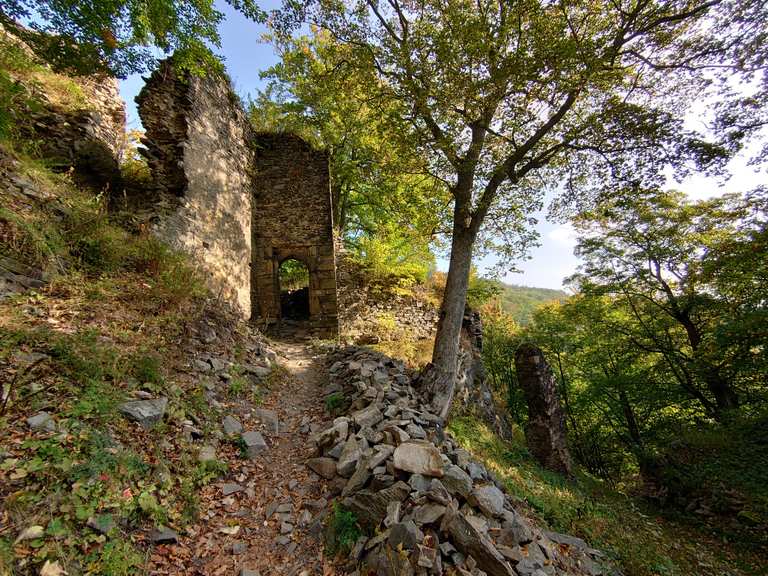 Hrad Rýzmburk Routes for Walking and Hiking | Komoot