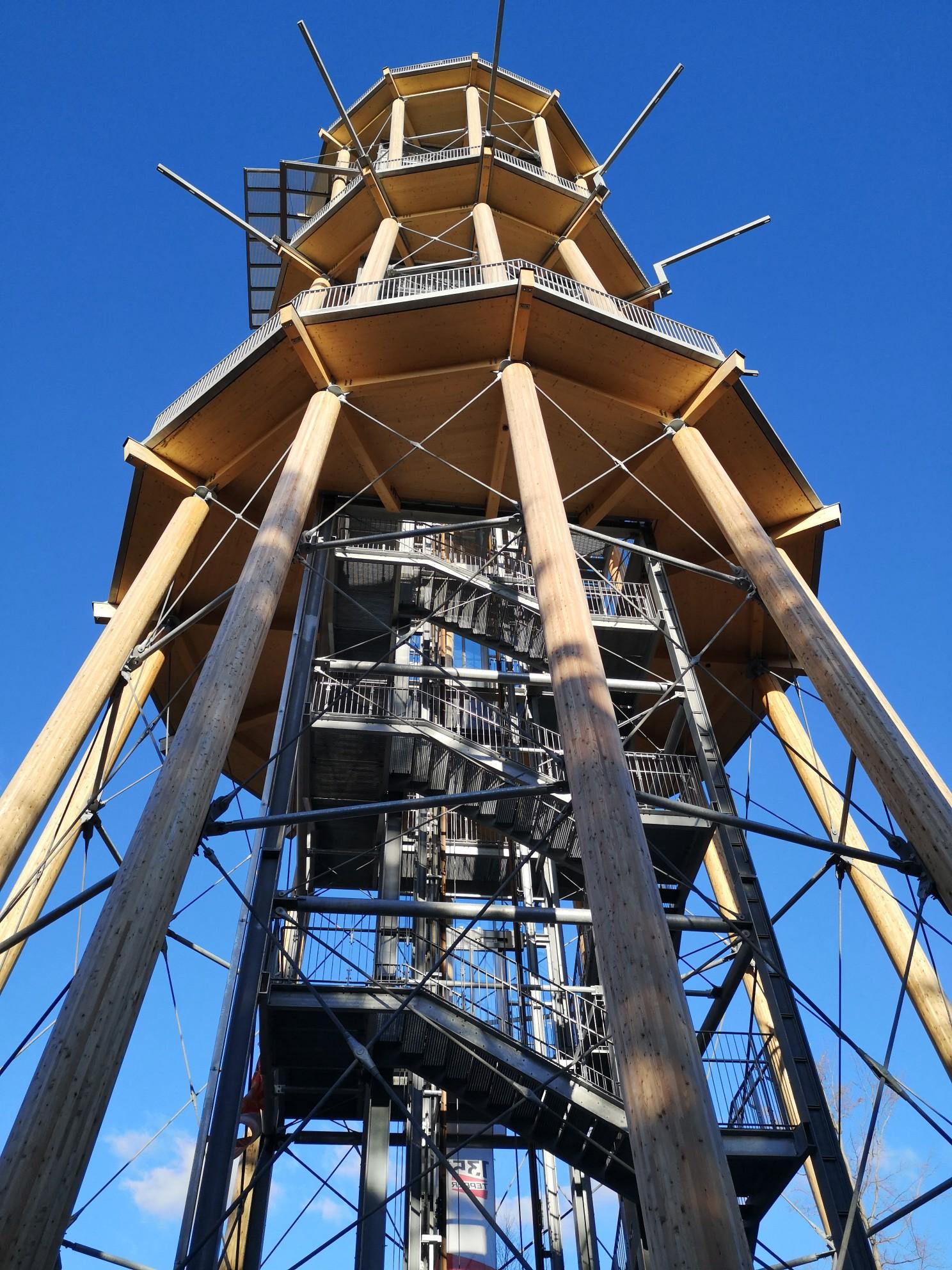 Aussichtsturm Himmelsglück Mit Flyline: Wanderungen Und Rundwege | Komoot