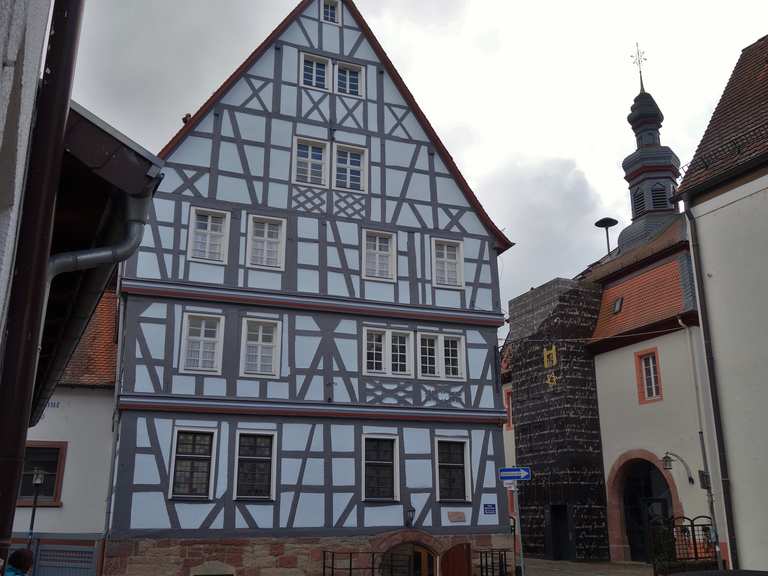 Blaues Haus Otterberg Kaiserslautern Wandertipps Fotos Komoot