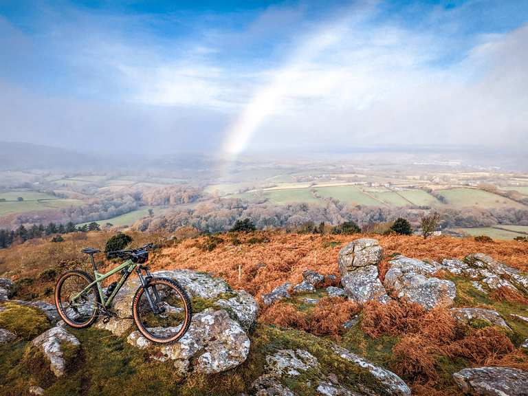 Grimspound, Hayne Down & the Nutcrackers loop from Manaton — Dartmoor