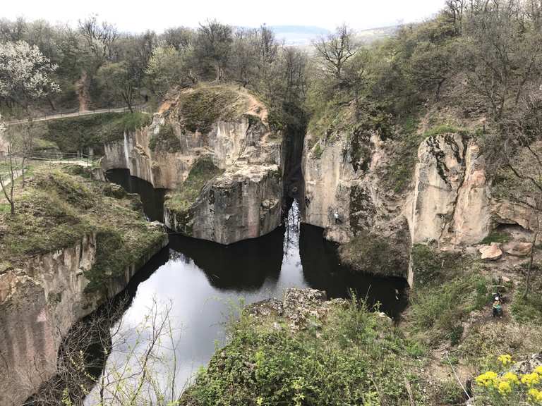 roccia di tufo riolite