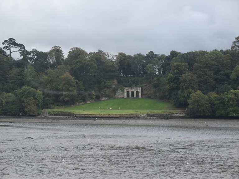 Saltram Amphitheatre – Hiking & Cycling Routes | Komoot