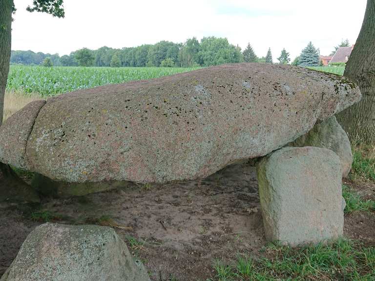 Großsteingrab Stöckheim Wanderungen und Rundwege komoot