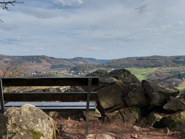 Blick auf Taben-Rodt, die Saar und den Höhenzug zwischen Saar und ...