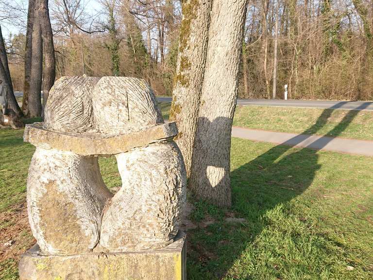 Tennenlohe Skulpturen in Tennenlohe Runde von Erlangen PaulGossen